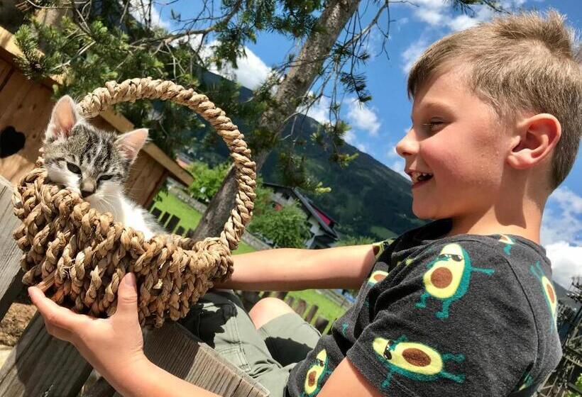 ホテル Ferienhof Nasnergut