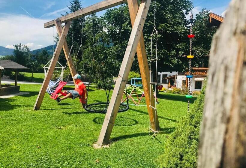 ホテル Ferienhof Nasnergut