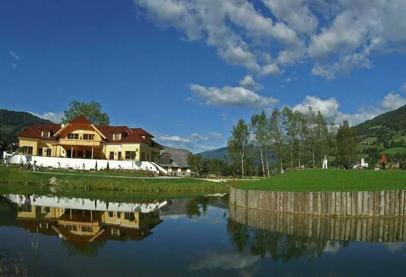 هتل Pension Zechnerhof