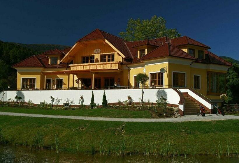 فندق Pension Zechnerhof