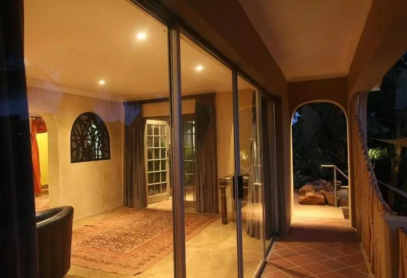 Majatalo Al Marrakesh Guest House