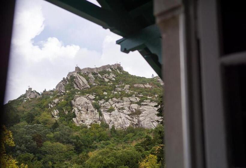 Pensão Chalet Relogio Guesthouse