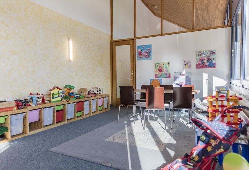 بنسيون Gästehaus Convict Zuoz