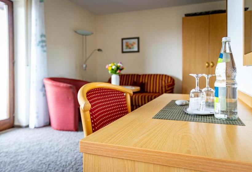 Пансион Gästehaus Höferlin