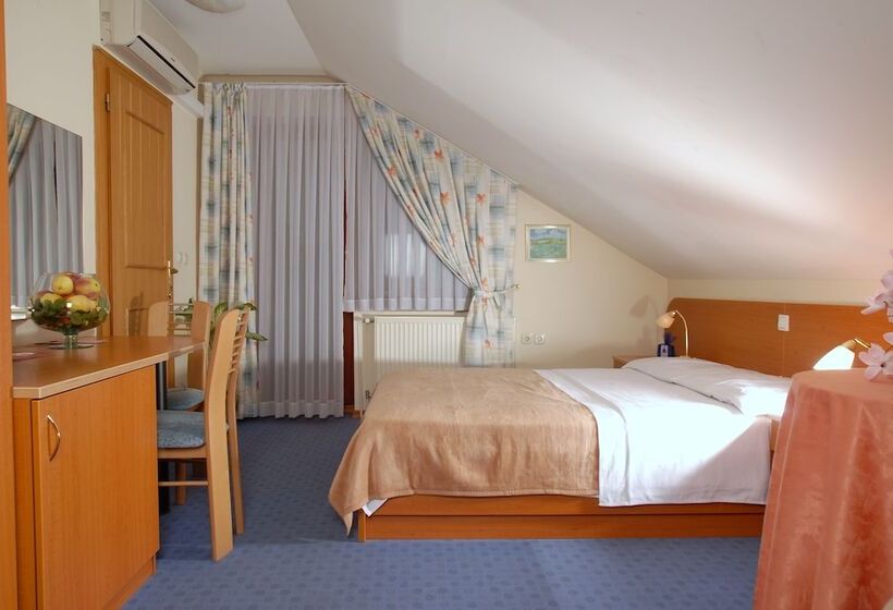 پانسیون Guesthouse Bajc