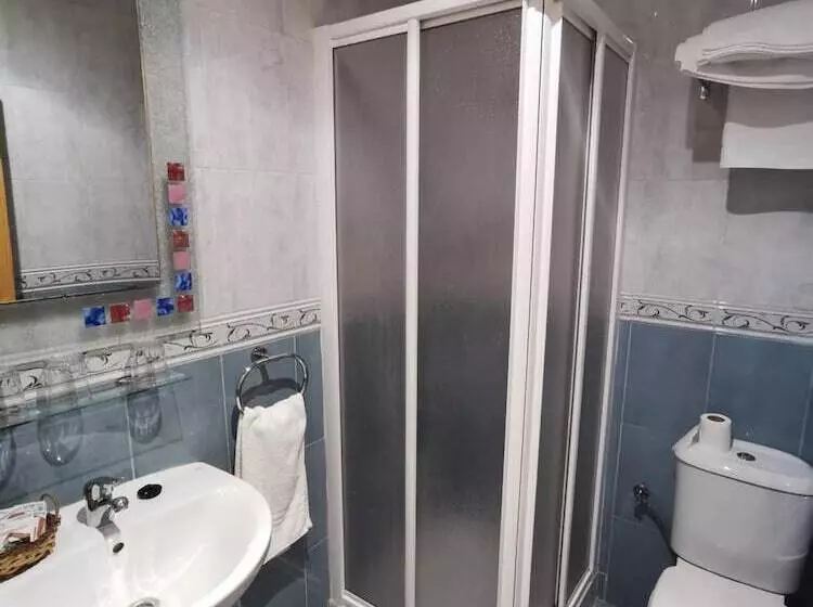 ペンション Hostal Talavera