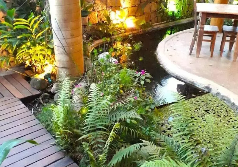پانسیون Pousada Atiaia