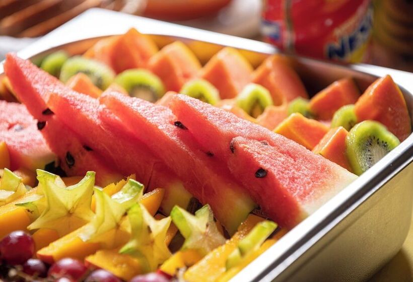 پانسیون Pousada Atiaia