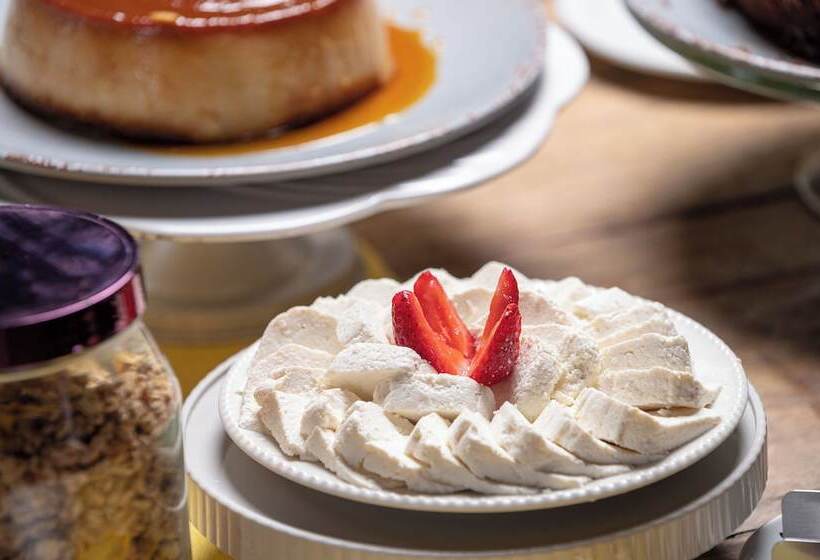 پانسیون Pousada Atiaia