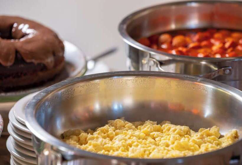 پانسیون Pousada Atiaia