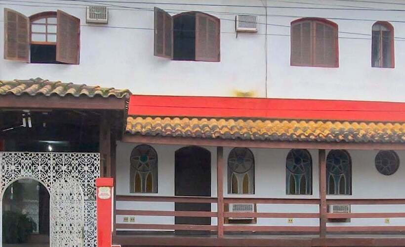 ペンション Pousada Chale Suisso