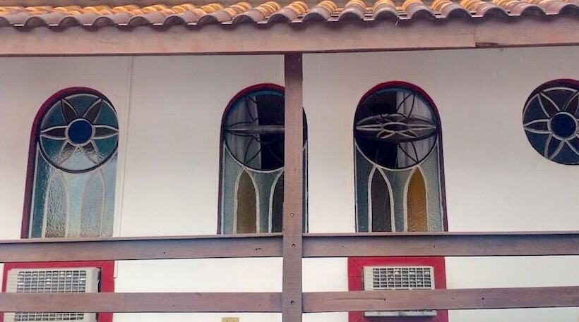 ペンション Pousada Chale Suisso