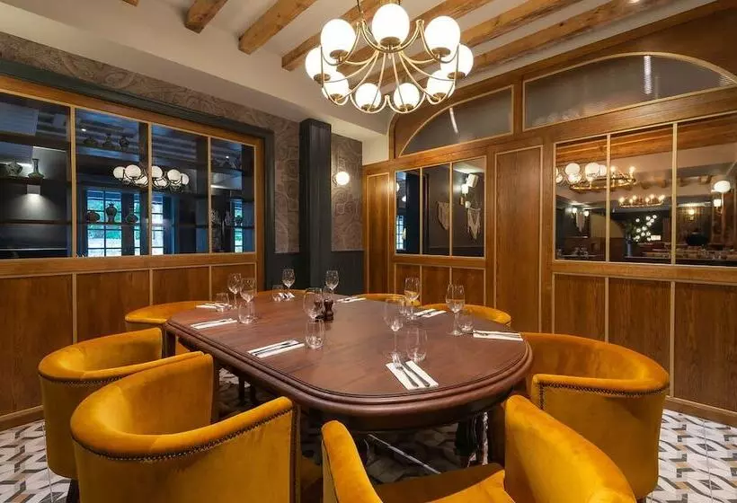 ペンション The Anchorage