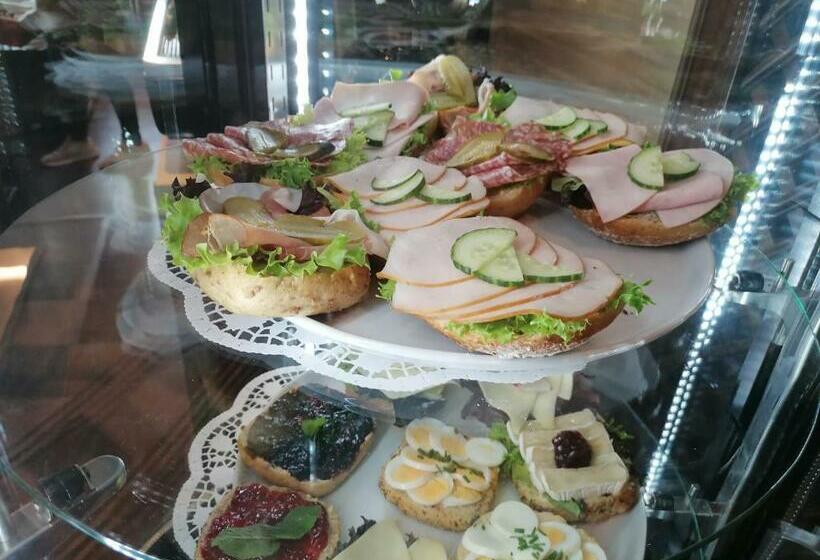 Pension Sanddorn Mit Café Carlssons