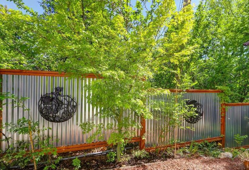 Общежитие Broad Street Inn