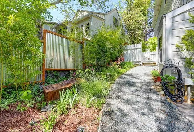 Retkeilymaja Broad Street Inn