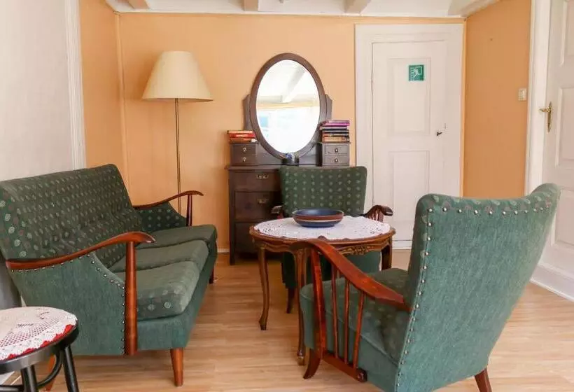 Retkeilymaja Jaunsen Gjestgjevarstad