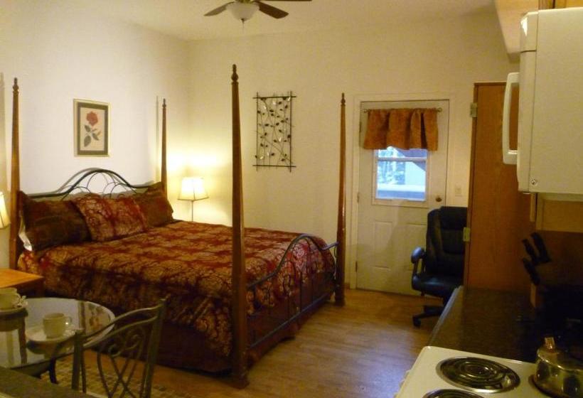 בית מלון כפרי Abbey Archway Inn