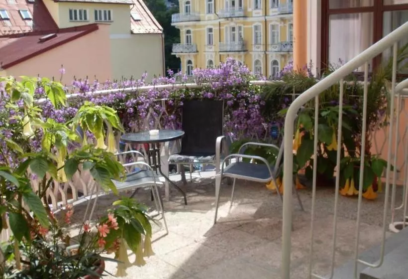 Apartma La Provence