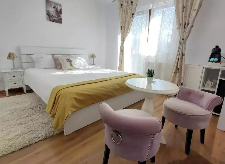 Majatalo Camere De Inchiriat Cascada