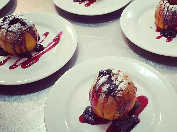 ペンション Casa Muntelui