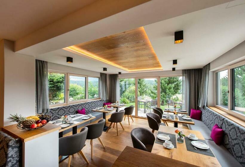 ペンション Haus Christophorus