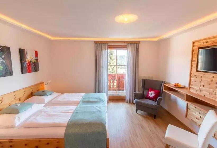 ペンション Haus Christophorus