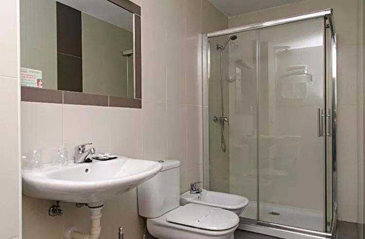 ペンション Hostal Don Rodrigo