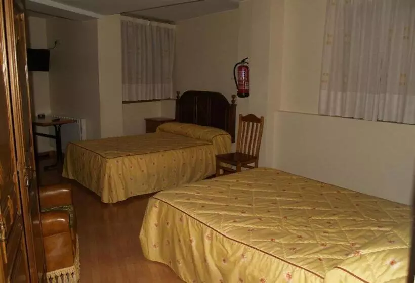 Majatalo Hostal Tribal