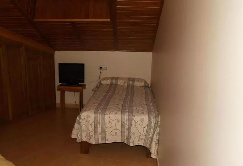 Majatalo Hostal Tribal