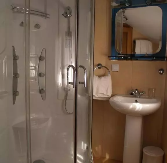 Majatalo Hostal Tribal