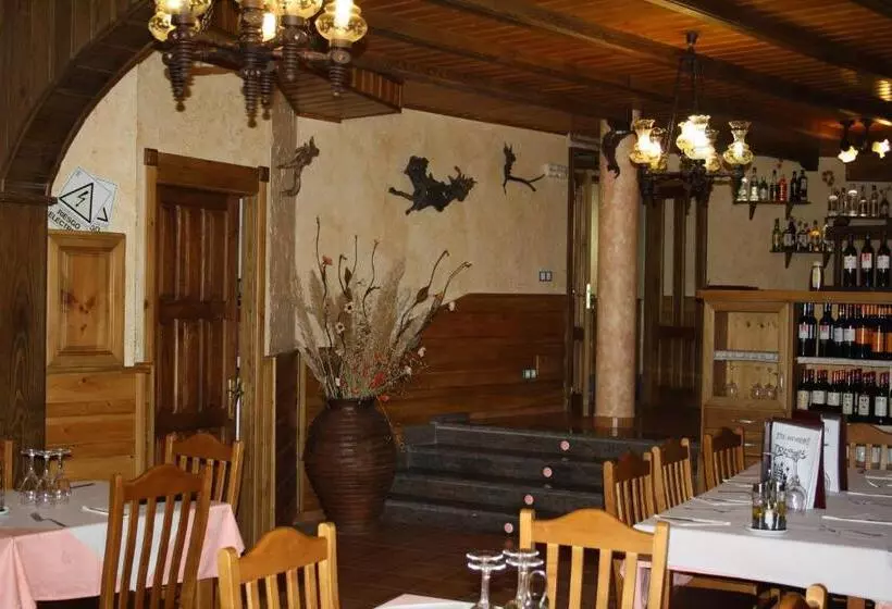 Majatalo Hostal Tribal