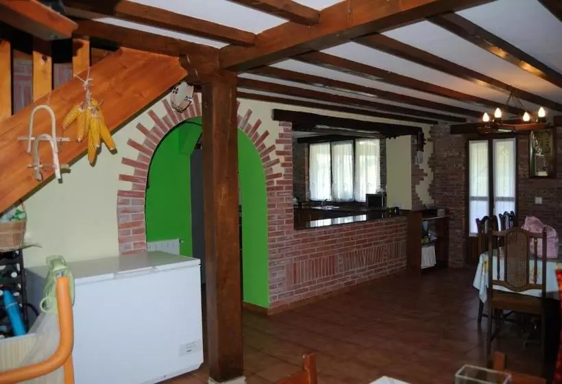 پانسیون Hosteria El Corralucu