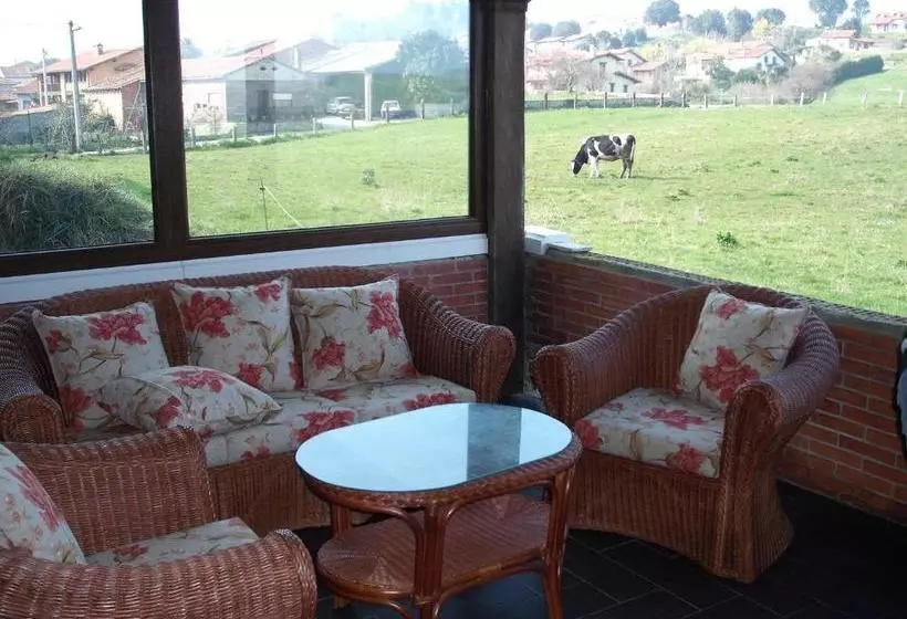 پانسیون Hosteria El Corralucu