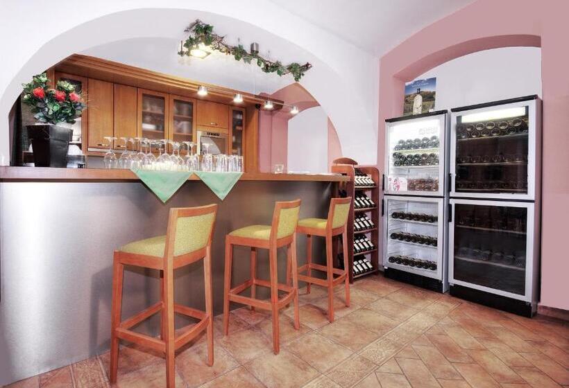 Majatalo Penzion Baltazar Mikulov