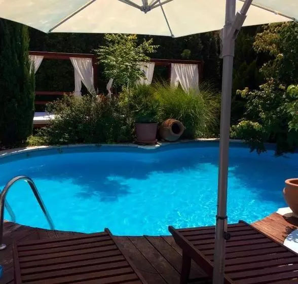 ペンション Szent Kristof Panzio