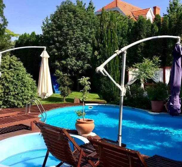 ペンション Szent Kristof Panzio