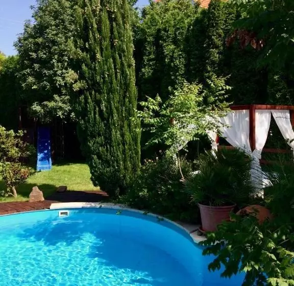 ペンション Szent Kristof Panzio