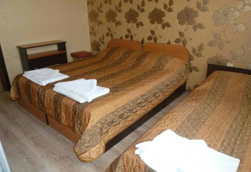 펜션 Tarnovski Dom Guest Rooms