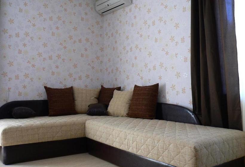 펜션 Tarnovski Dom Guest Rooms