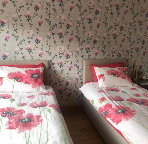 Majatalo Acer Guest House