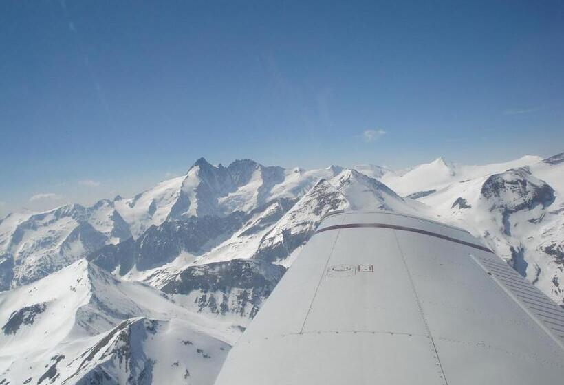 ペンション Golf & Ski Chalet