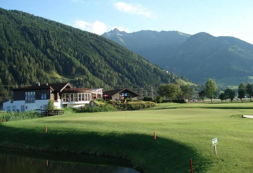 ペンション Golf & Ski Chalet