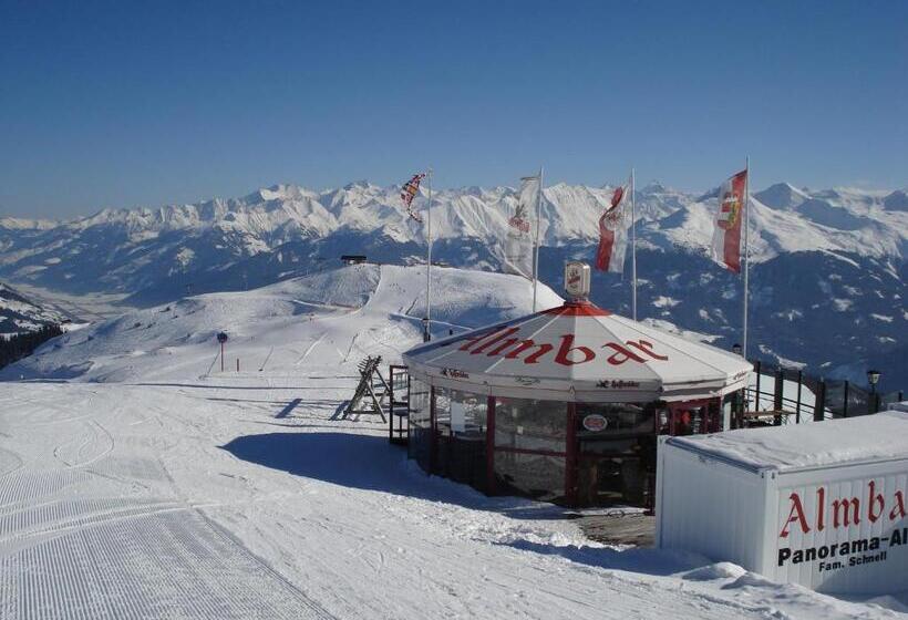 ペンション Golf & Ski Chalet