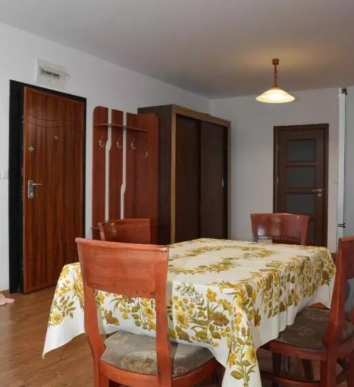 پانسیون Guest House Mimosa