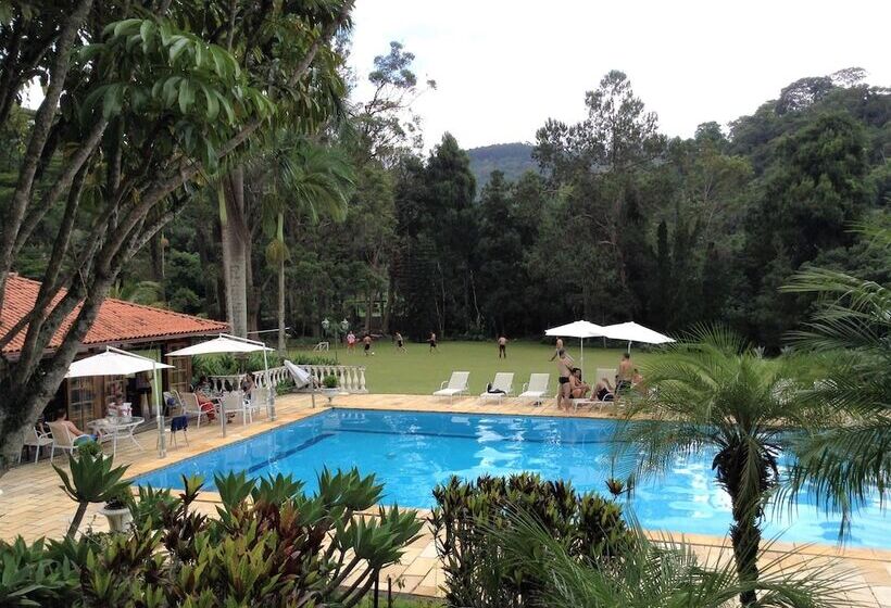 بنسيون Ninho Da Arara