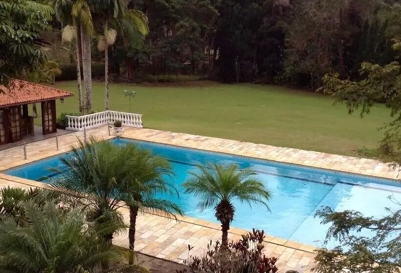 Majatalo Ninho Da Arara