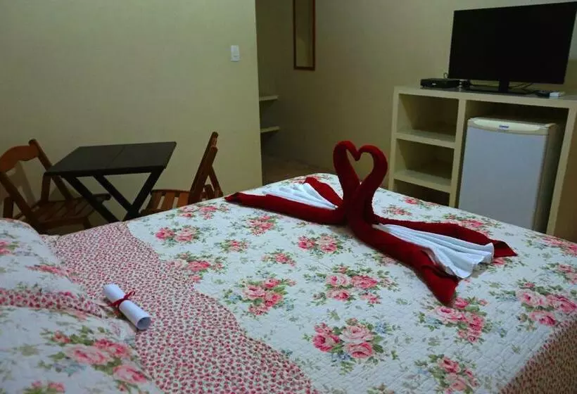 Majatalo Pousada Dos Hibiscos