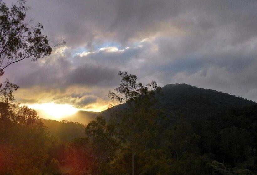 Пансион Spa E Hotel Fazenda Gaura Mandir