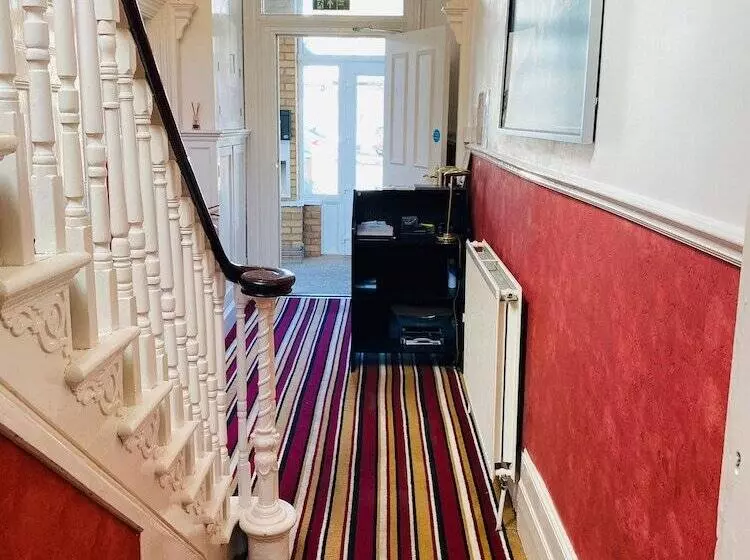 Majatalo The Grosvenor House